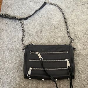 Cross body